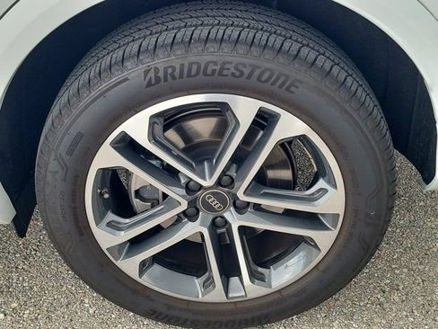 Certified 2025 Audi Q5 Premium w/ Premium Plus AWD/4WD image 10