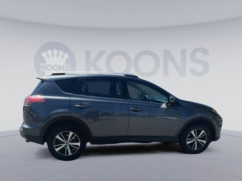 Used 2017 Toyota RAV4 XLE image 12