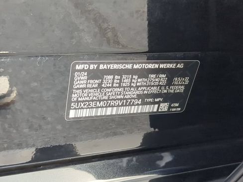 Used 2024 BMW X7 xDrive40i w/ M Sport Package AWD/4WD image 42