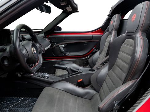 Used 2015 Alfa Romeo 4C Spider w/ Spider Track Package image 36