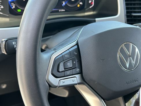 Used 2023 Volkswagen Atlas SE FWD image 27