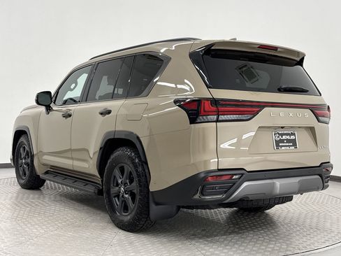 New 2025 Lexus LX 700h Overtrail image 3