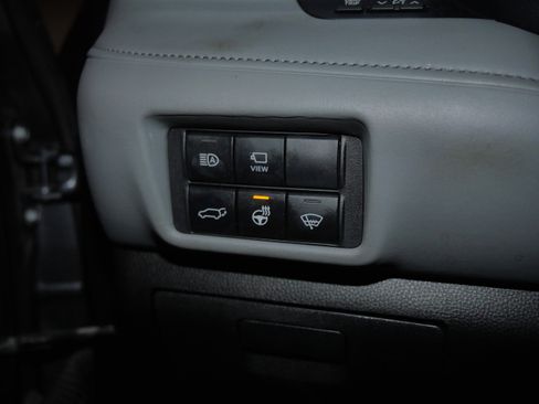 Certified 2020 Toyota Highlander Platinum image 29