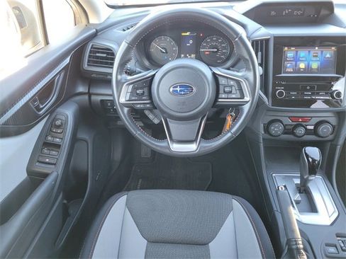 Used 2019 Subaru Crosstrek 2.0i Premium w/ Eyesight System image 14