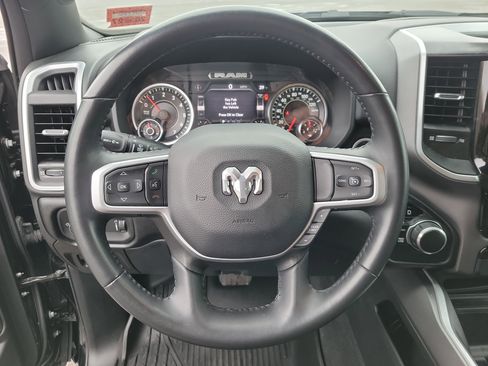 Used 2022 RAM 1500 Big Horn AWD/4WD image 21