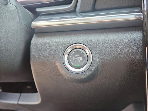 New 2027 GMC Terrain Elevation w/ Elevation Premium Package FWD image 29