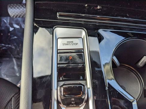 New 2026 Volkswagen Atlas Cross Sport SE image 21