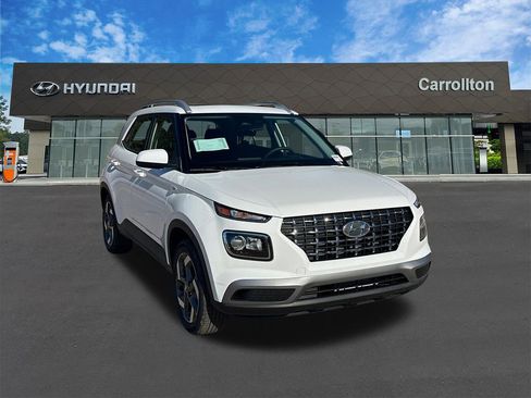New 2026 Hyundai Venue SEL FWD image 4