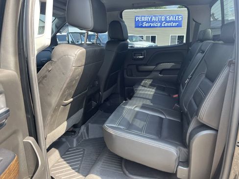 Used 2019 GMC Sierra 3500 Denali w/ Duramax Plus Package AWD/4WD image 21