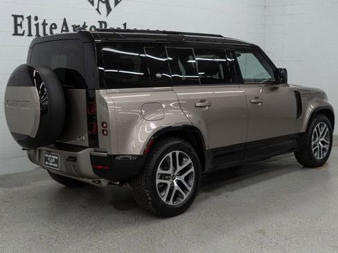 Used 2023 Land Rover Defender 110 X-Dynamic SE AWD/4WD image 6