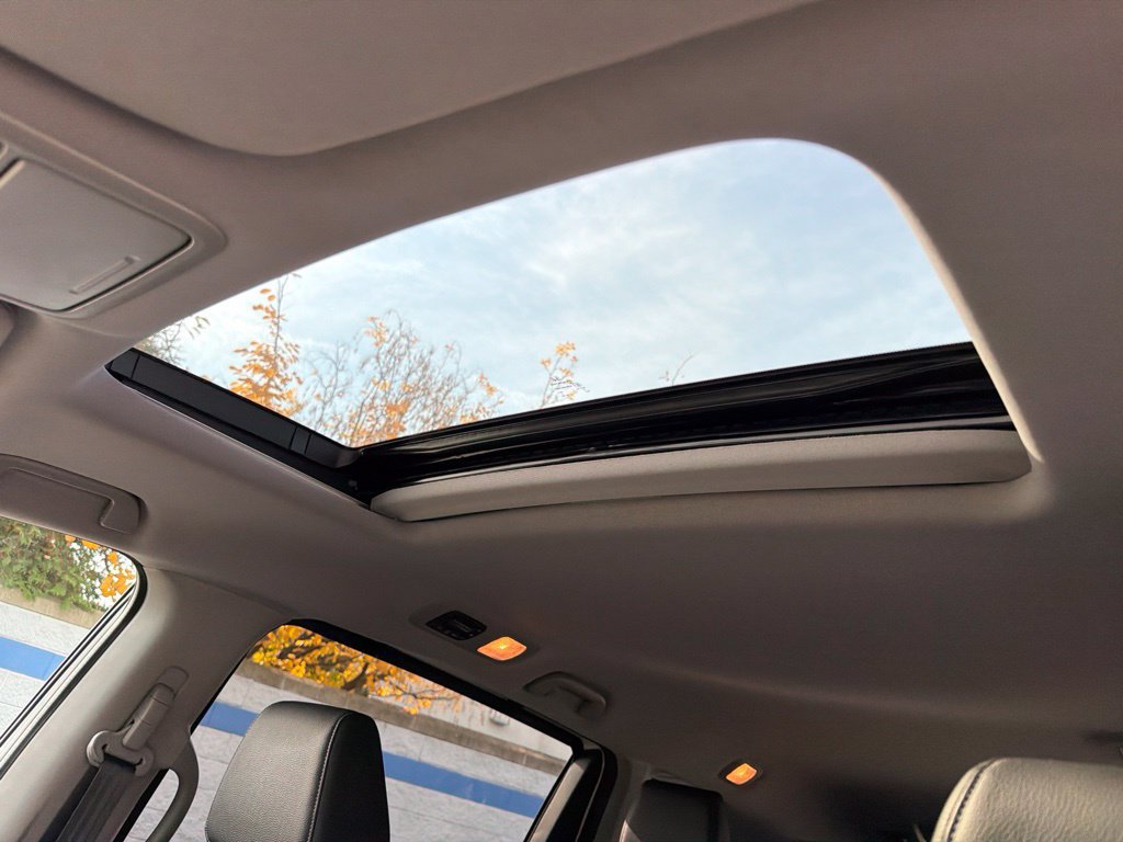 Used 2022 Honda Odyssey EX-L image 11