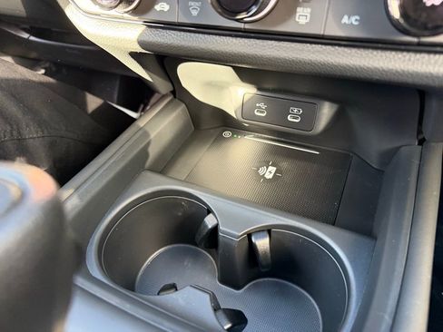 New 2026 Honda HR-V LX image 24