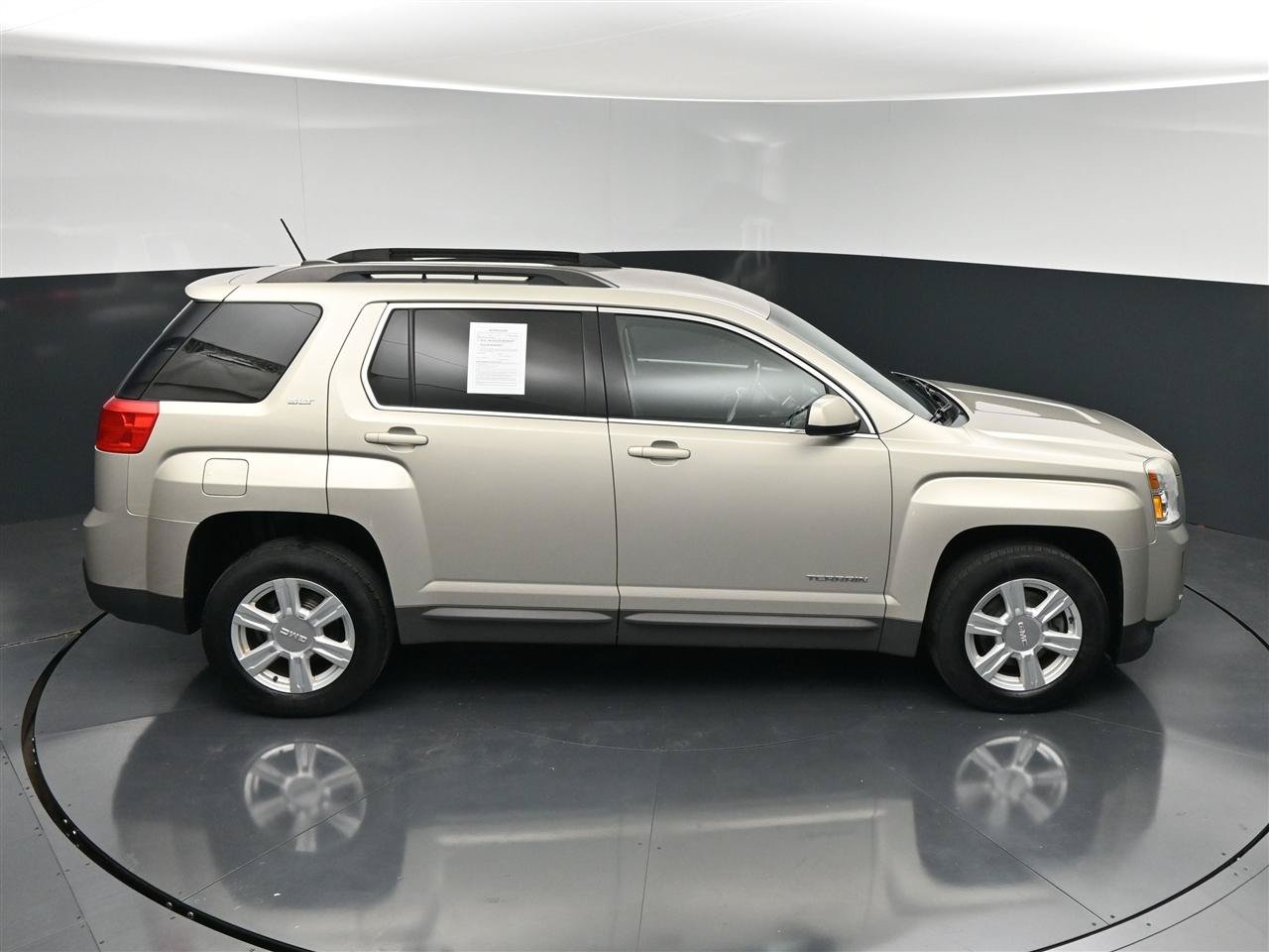 Used 2015 GMC Terrain SLT w/ Safety Package FWD image 22