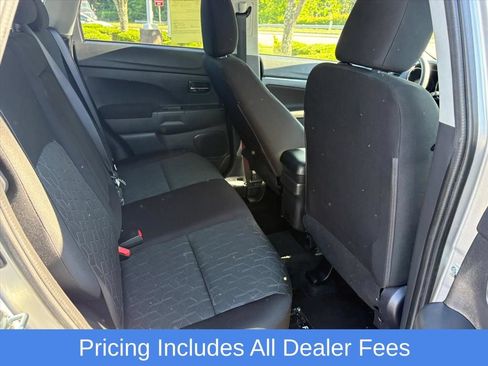Used 2024 Mitsubishi Outlander Sport ES AWD/4WD image 17
