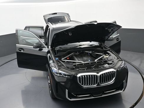 Used 2026 BMW X5 xDrive40i AWD/4WD image 38