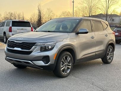 Used 2023 Kia Seltos LX