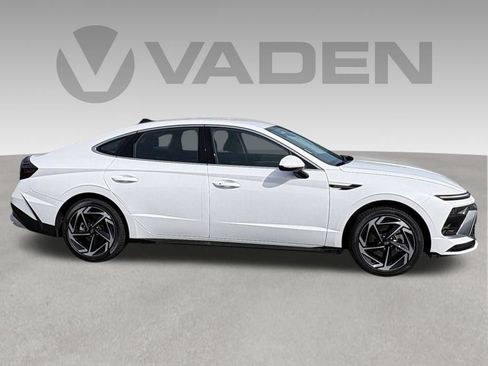 New 2026 Hyundai Sonata SEL FWD image 7