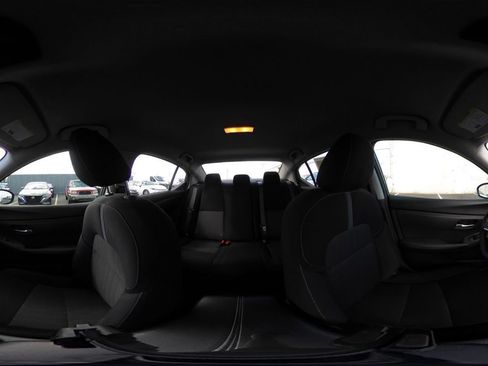 Used 2025 Nissan Sentra SV FWD image 41