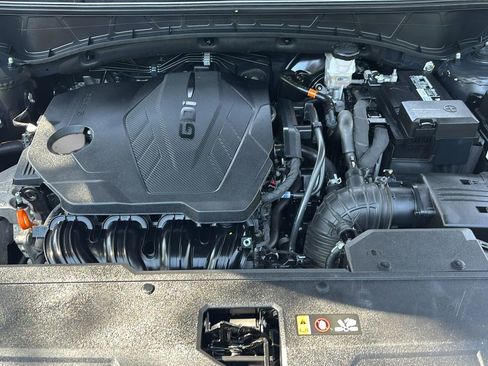 Certified 2023 Hyundai Tucson Limited AWD/4WD image 12
