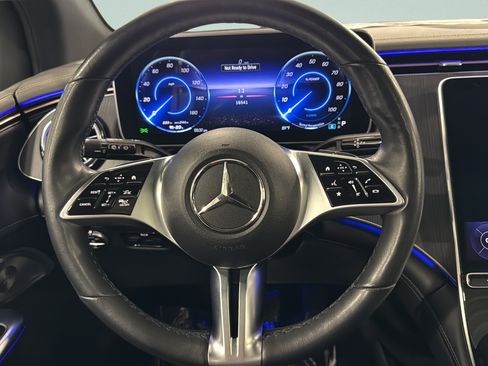 Used 2023 Mercedes-Benz EQE 500 4MATIC SUV image 26