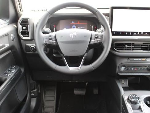 New 2026 Ford Bronco Sport Outer Banks w/ Outer Banks Tech Package+ AWD/4WD image 4