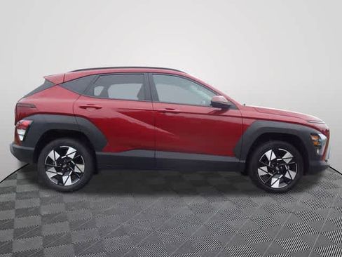 Used 2024 Hyundai Kona SEL AWD/4WD image 4