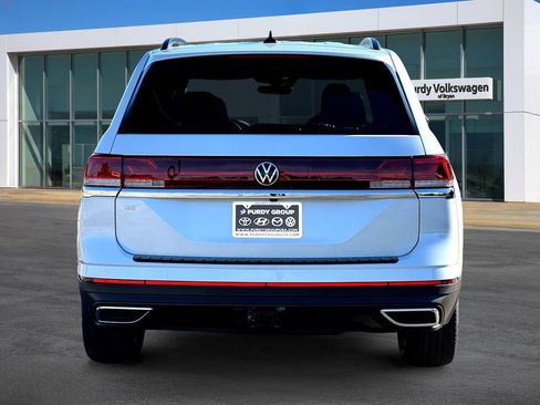 New 2026 Volkswagen Atlas SE FWD image 7