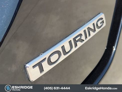Used 2025 Honda Pilot Touring image 12