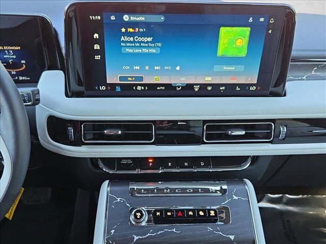 New 2027 Lincoln Aviator Black Label w/ Dynamic Handling Package AWD/4WD image 12