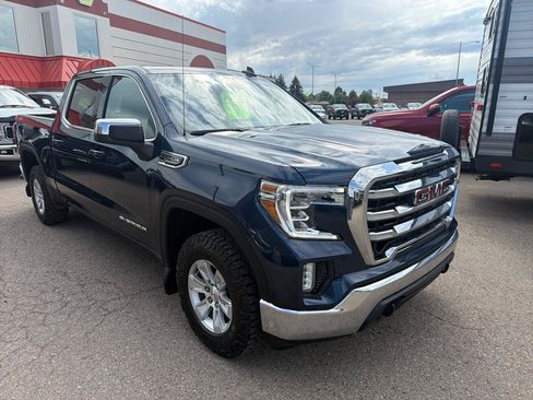 Used 2021 GMC Sierra 1500 SLE w/ Enhanced Capability Package AWD/4WD image 2