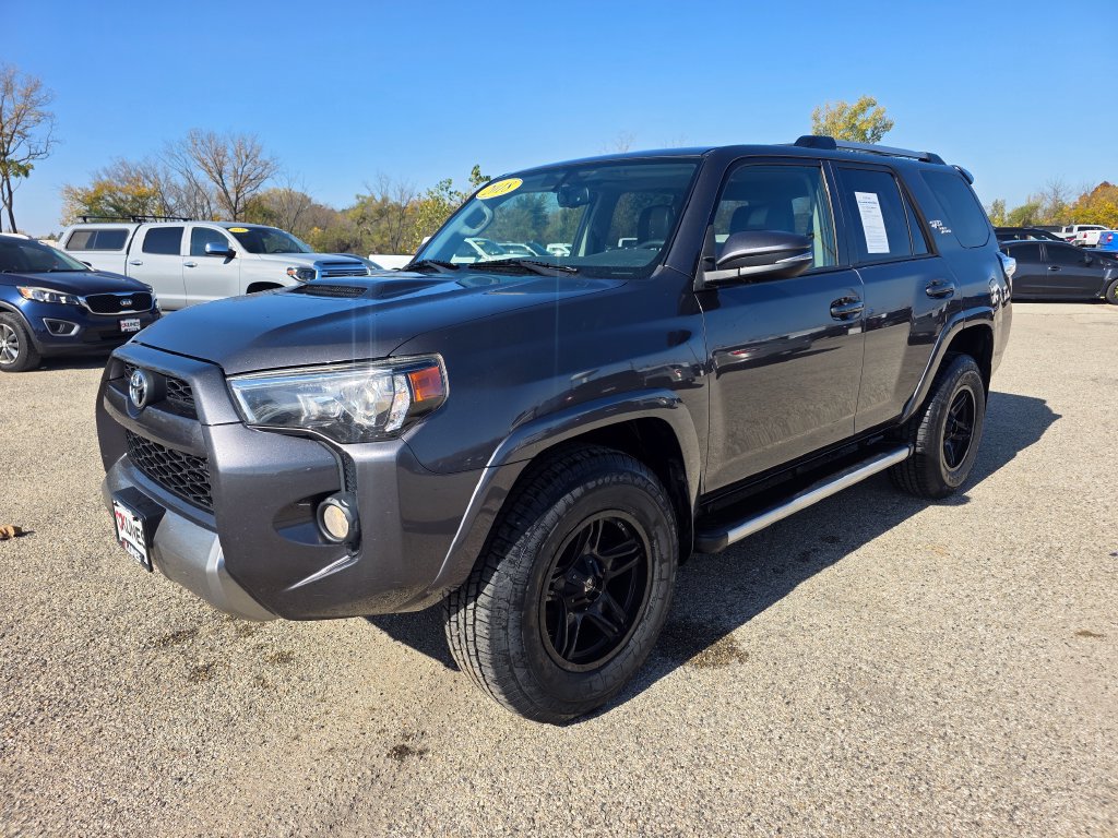 Used 2018 Toyota 4Runner TRD Off-Road Premium w/ Wilderness Package AWD/4WD image 3