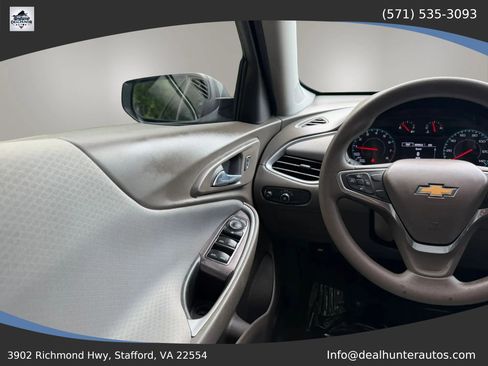 Used 2018 Chevrolet Malibu LS FWD image 35