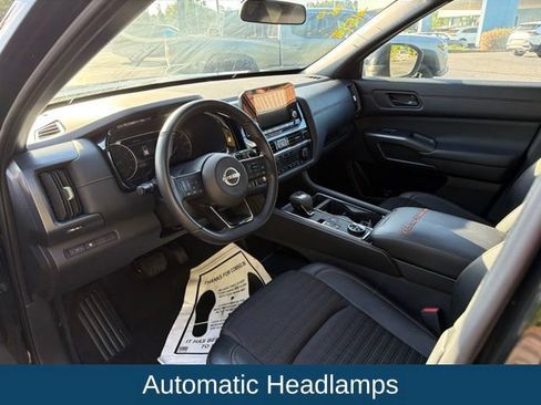Used 2024 Nissan Pathfinder Rock Creek AWD/4WD image 5