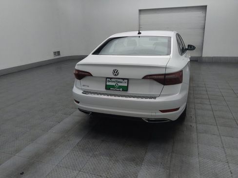 Used 2020 Volkswagen Jetta R-Line w/ R-Line Cold Weather Package FWD image 7