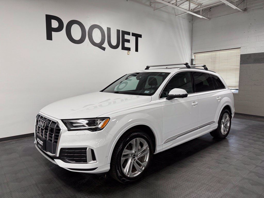 Used 2023 Audi Q7 2.0T Premium w/ Convenience Package AWD/4WD image 2