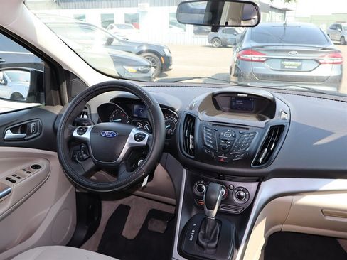 Used 2015 Ford Escape SE w/ Cargo Utility Package FWD image 10