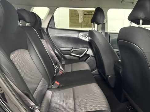 Used 2024 Kia Soul LX w/ Option Group 015 FWD image 25