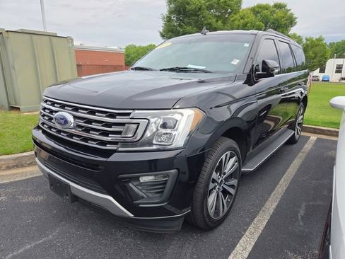 Used 2019 Ford Expedition XLT w/ Equipment Group 202A RWD image 17