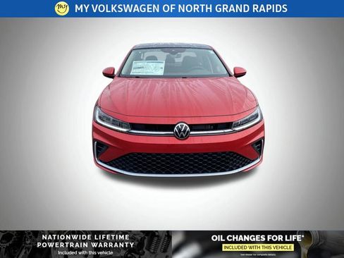 New 2026 Volkswagen Jetta SE image 2