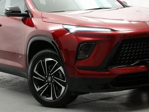 New 2025 Buick Enclave Sport Touring image 3