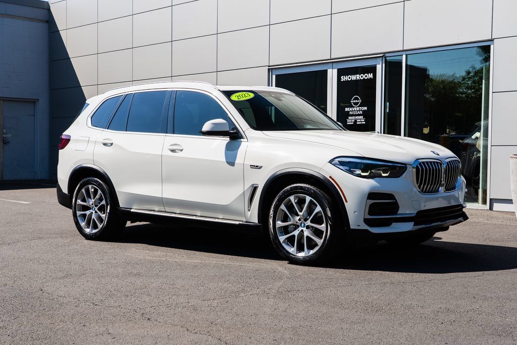 Used 2023 BMW X5 xDrive45e AWD/4WD image 1
