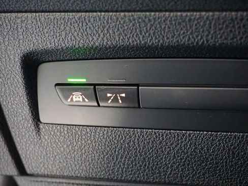 Used 2018 BMW M2 image 61