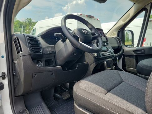 New 2024 RAM ProMaster 1500 w/ Premium Convenience Group image 6