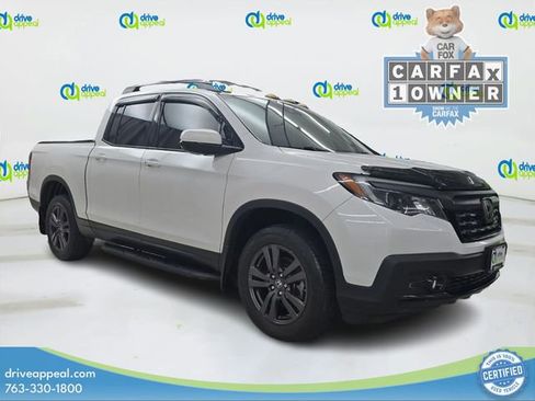 Used 2020 Honda Ridgeline Sport image 3