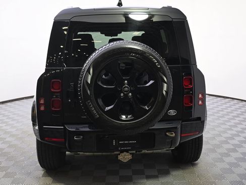 Used 2022 Land Rover Defender 110 X-Dynamic SE AWD/4WD image 5