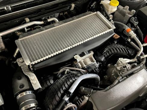 Used 2022 Subaru Outback Limited XT image 31