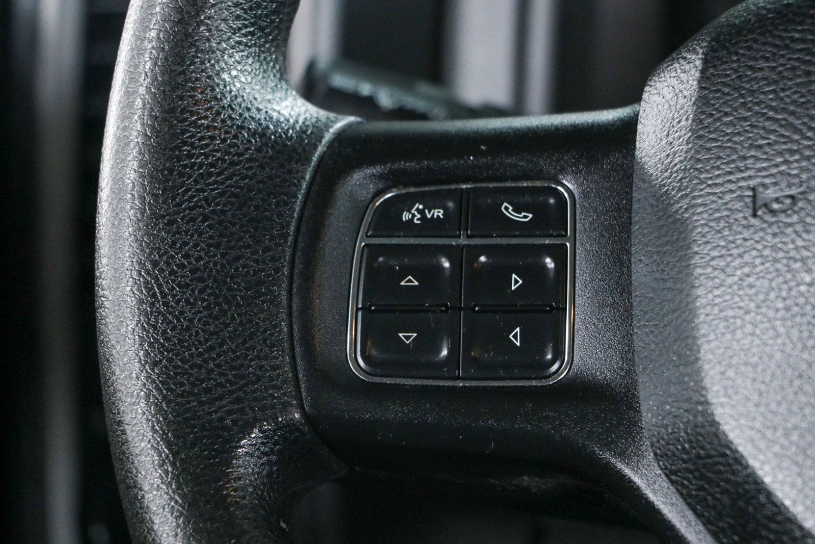 Used 2015 RAM 2500 Tradesman w/ Chrome Appearance Group AWD/4WD image 13