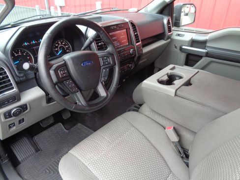 Used 2015 Ford F150 XLT w/ Equipment Group 302A Luxury AWD/4WD image 2