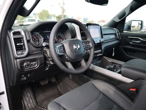 New 2026 RAM 1500 4x4 Crew Cab image 10