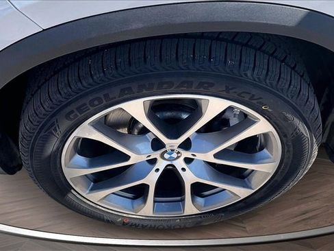 Used 2019 BMW X5 xDrive40i image 9